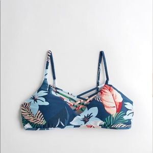 Strappy Scoop Bikini Top